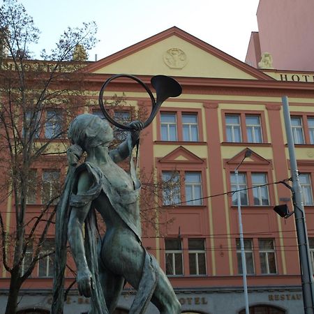 Hotel Zlatá Váha Praga Exterior foto